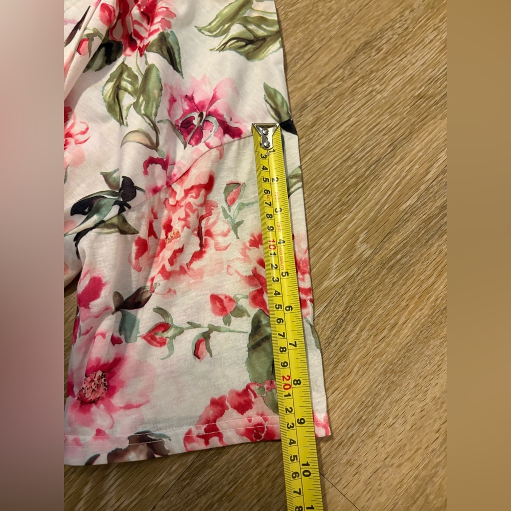 Show Me Your MuMu Brie Robe - Picture 7 of 7
